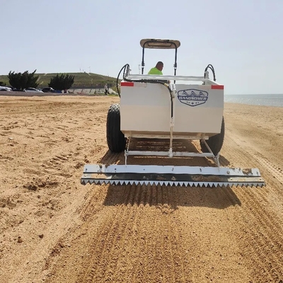 모래와 토양 청소를 위한 60HP 트랙터 해변 청소기 작업 효율 20000-30000m'/h